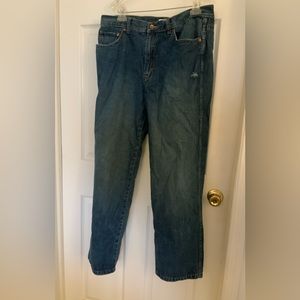 DKNY WESTSIDE DENIM JEANS.